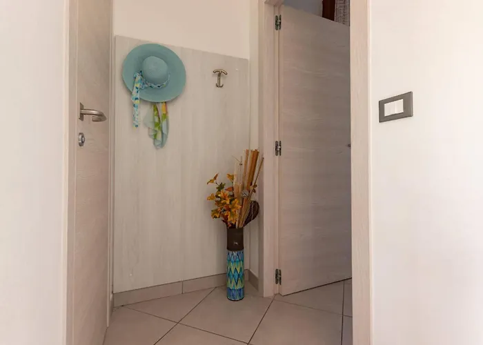 아파트 Cozy Flat With Shared Garden *