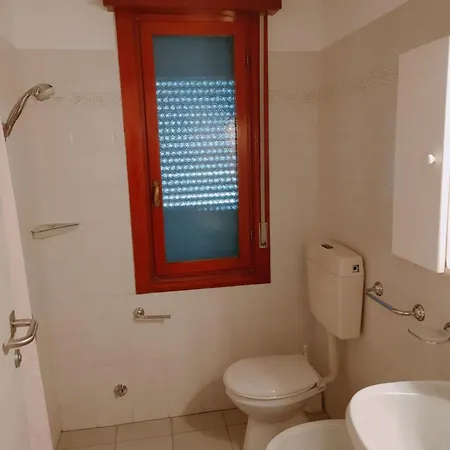 Cozy Flat With Shared Garden Бибионе