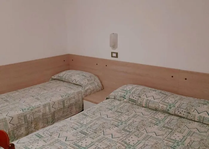 Cozy Flat With Shared Garden Lejlighed